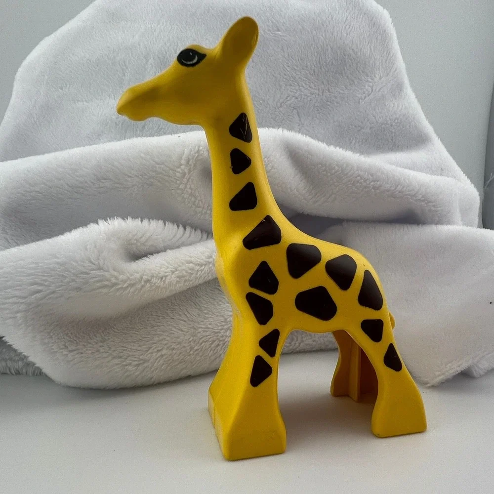 LEGO Giraffe Animal Figure Yellow Brown Safari Zoo Preschool‎ Toy